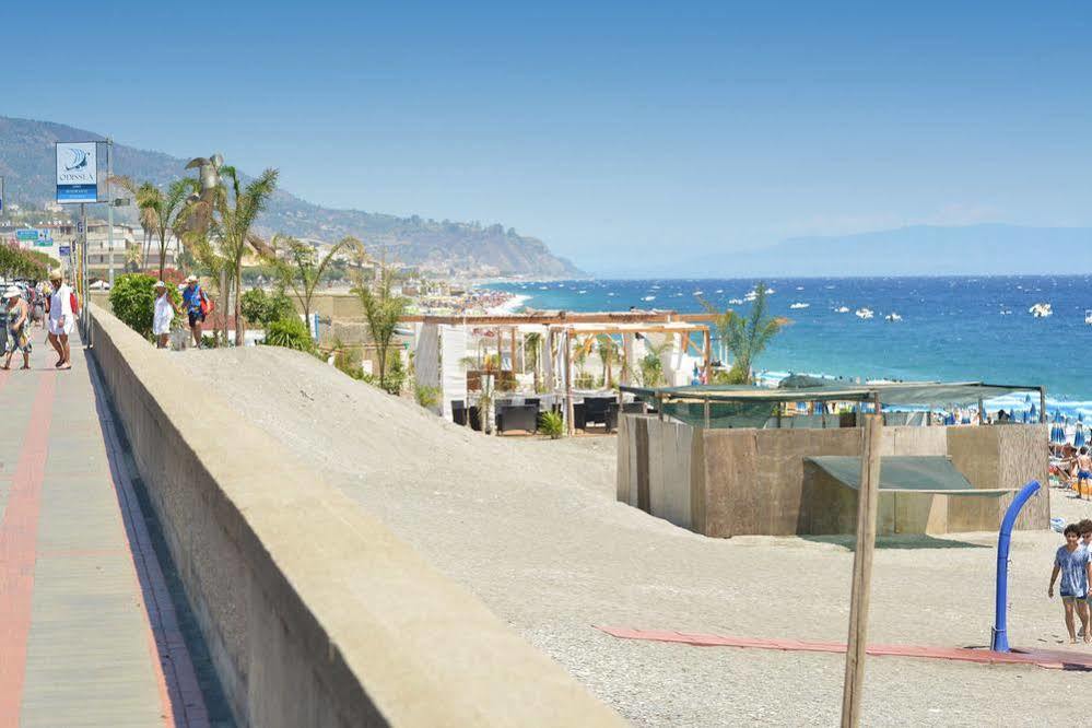 Villa Teresa Santa Teresa Di Riva Exterior foto